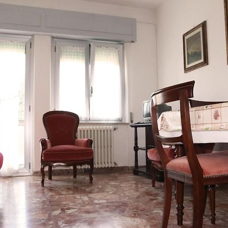 Cimarosa 5 Apartment Follonica Bagian luar foto