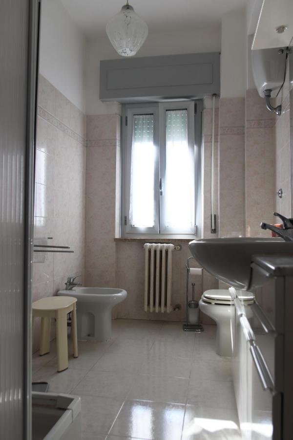 Cimarosa 5 Apartment Follonica Bagian luar foto