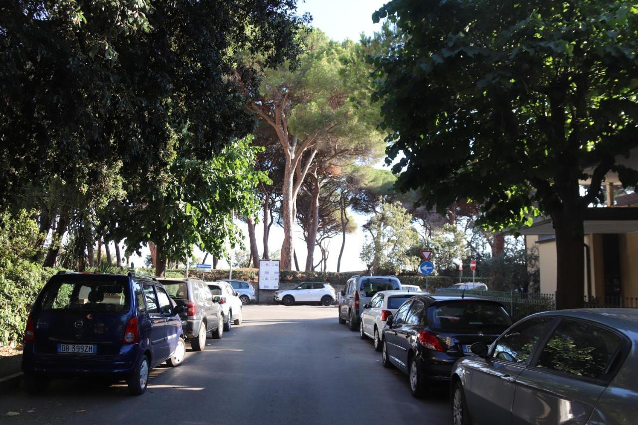 Cimarosa 5 Apartment Follonica Bagian luar foto