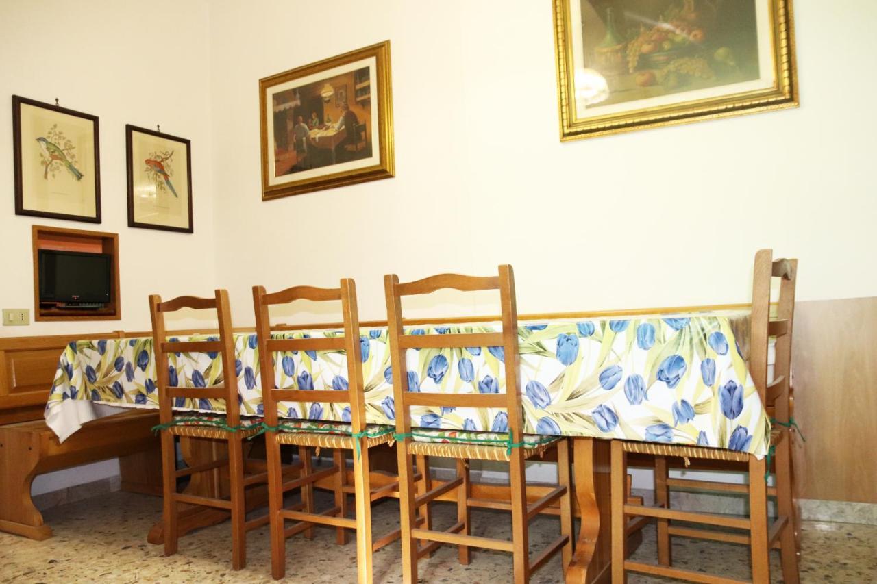 Cimarosa 5 Apartment Follonica Bagian luar foto